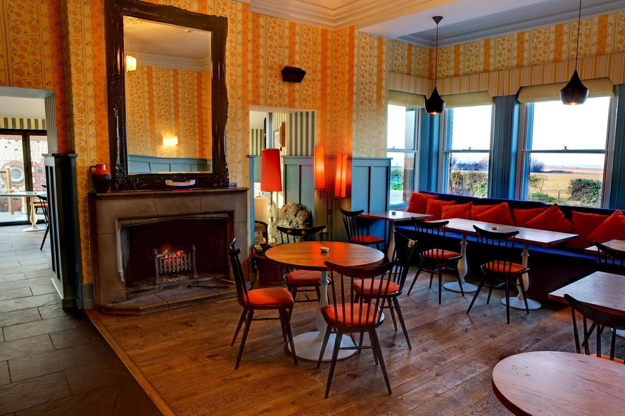 Titchwell Manor Hotel ภายนอก รูปภาพ